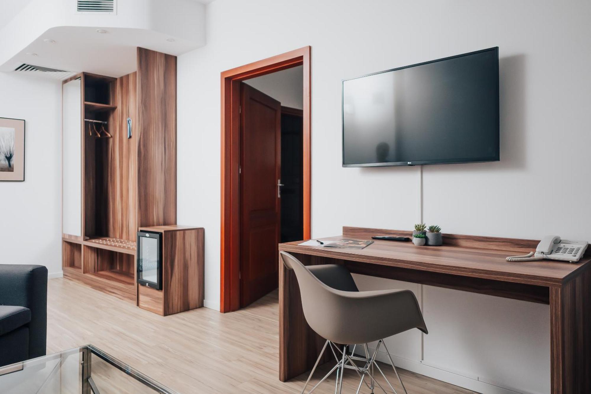 Hotell Sphinx Zabia Wola